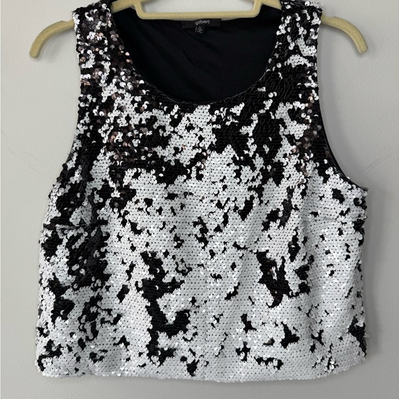 Gilbert Black & White Transforming Sequin Top – Size Large - Picture 1 of 16